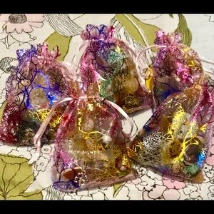 Surprise Crystal Confetti Mix Large Scoop Free Gift Witches Brew